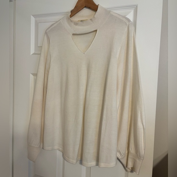Style & Co. Ivory Balloon-Sleeve Sweater with Keyhole Neck, Size 0X. - Picture 1 of 7